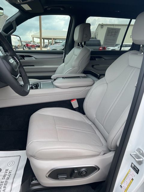 2026 Jeep Grand Wagoneer 4x4