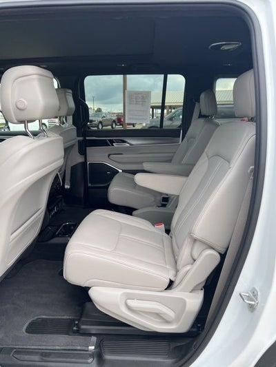 2026 Jeep Grand Wagoneer 4x4