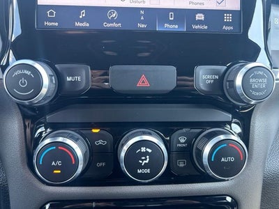 2022 RAM 1500 Big Horn/Lone Star 4WD