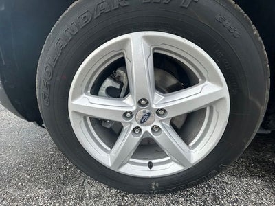 2019 Ford Explorer Base