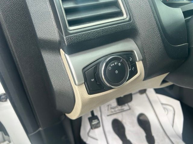 2019 Ford Explorer Base