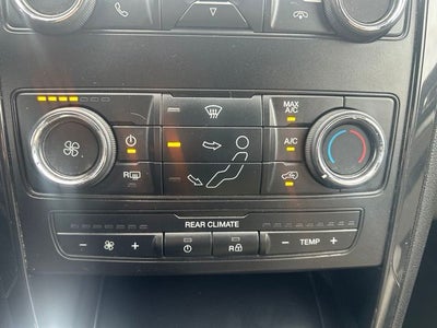 2019 Ford Explorer Base