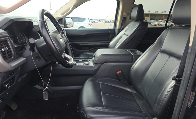 2023 Ford Expedition Max XLT