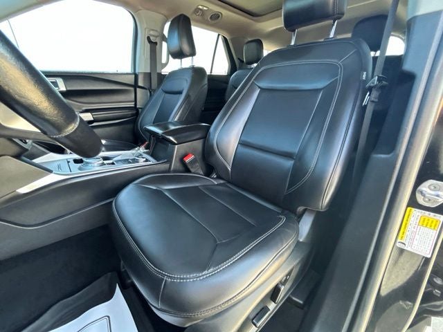 2023 Ford Explorer XLT 4WD