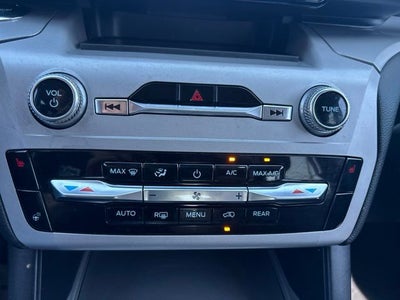2023 Ford Explorer XLT 4WD
