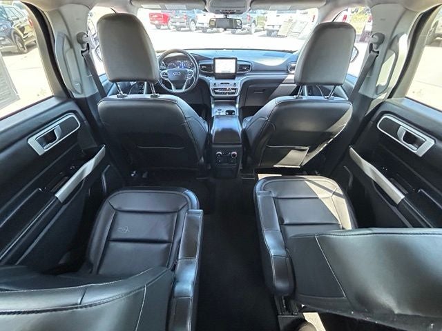 2023 Ford Explorer XLT 4WD