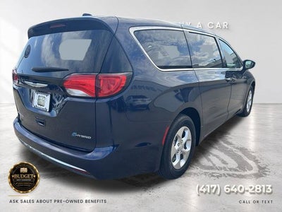 2017 Chrysler Pacifica Hybrid Touring Plus