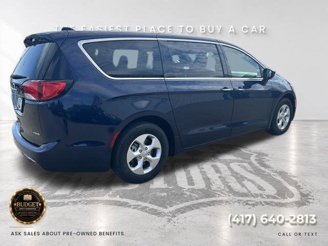 2017 Chrysler Pacifica Hybrid Touring Plus