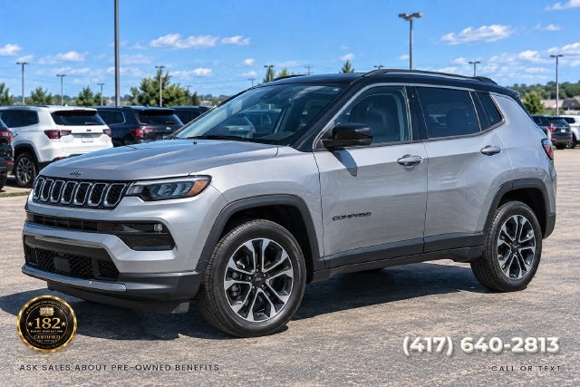 2023 Jeep Compass Latitude 4WD