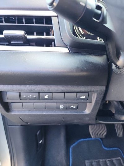 2023 Mitsubishi Outlander PHEV SE