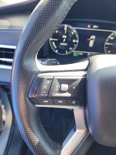 2023 Mitsubishi Outlander PHEV SE