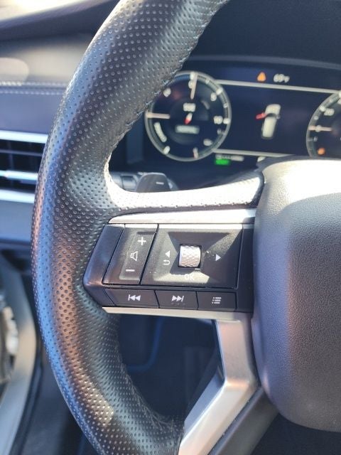 2023 Mitsubishi Outlander PHEV SE