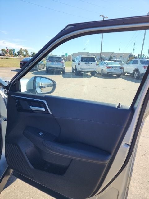 2023 Mitsubishi Outlander PHEV SE