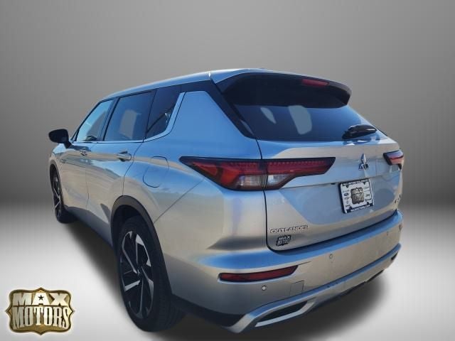 2023 Mitsubishi Outlander PHEV SE