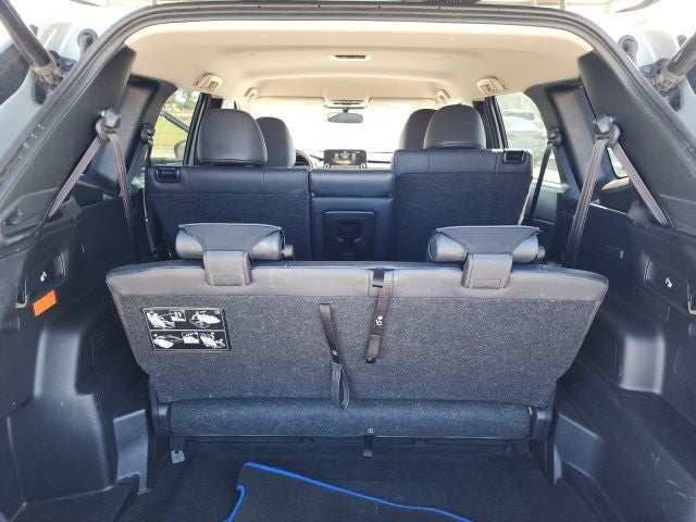 2023 Mitsubishi Outlander PHEV SE