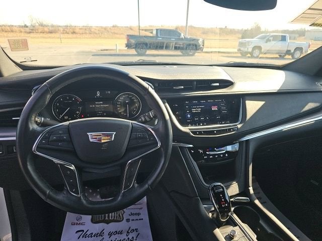 2021 Cadillac XT5 Luxury