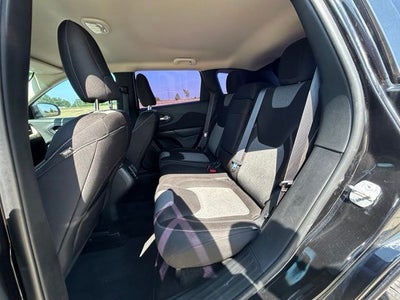 2014 Jeep Cherokee Sport