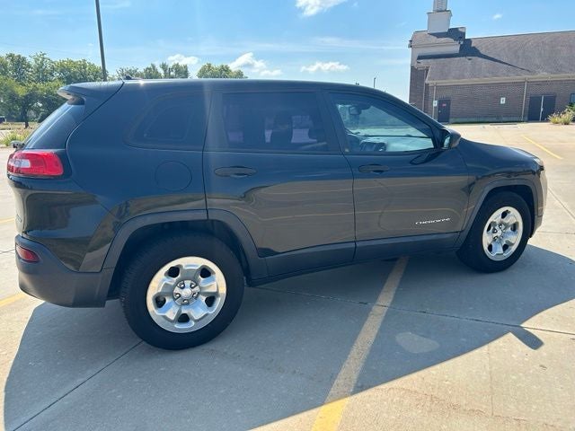 2014 Jeep Cherokee Sport