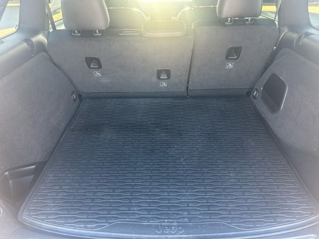 2022 Jeep Grand Cherokee Summit Reserve