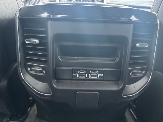 2022 RAM 1500 Laramie Laramie Level II & Sport