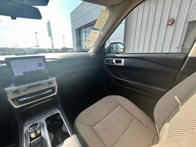2022 Ford Explorer Base