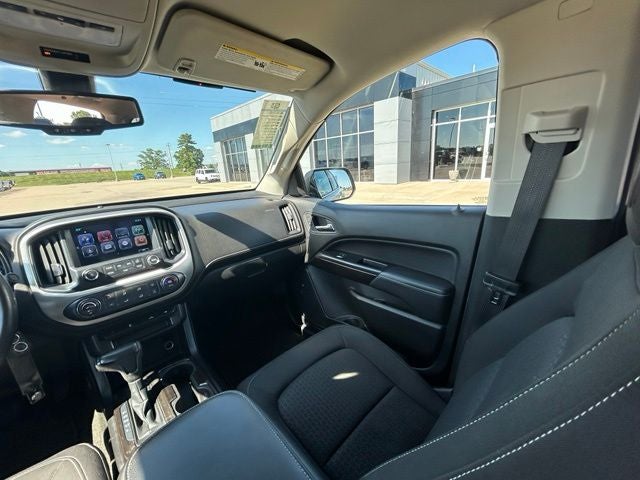 2017 GMC Canyon SLE1