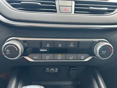 2022 Nissan Altima 2.5 SV