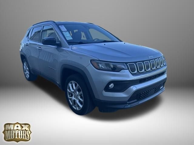 2022 Jeep Compass Latitude Lux