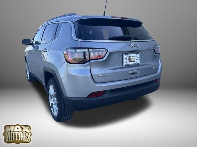 2022 Jeep Compass Latitude Lux
