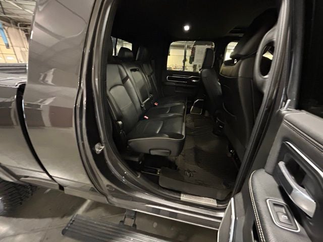 2022 RAM 2500 Laramie Laramie Level B & Sport