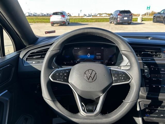 2024 Volkswagen Tiguan 2.0T SE R-Line Black