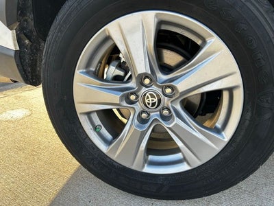 2024 Toyota RAV4 Hybrid LE