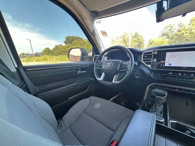 2024 Toyota Tundra SR5 4WD