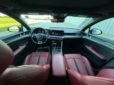 2023 Kia K5 GT-Line PREMIUM,