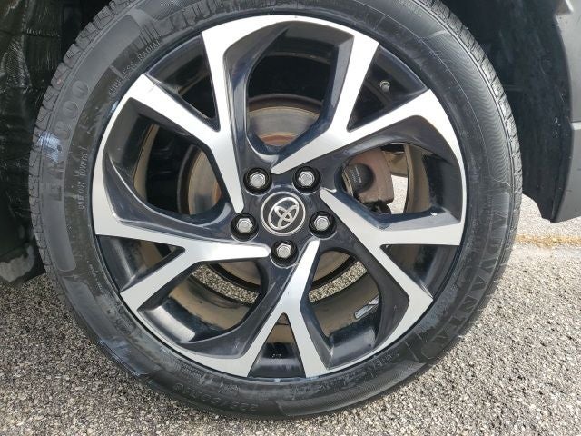 2018 Toyota C-HR XLE Premium