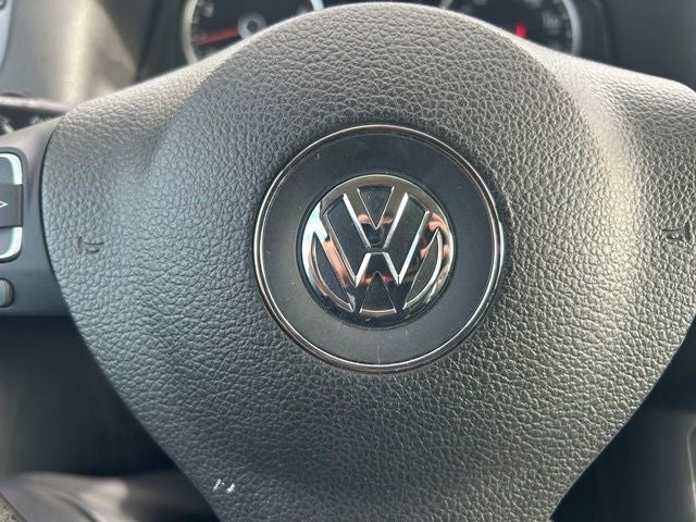 2016 Volkswagen Tiguan S 4Motion