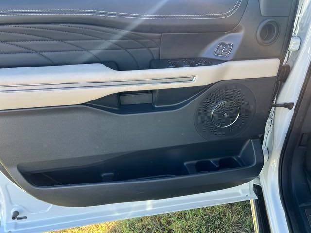 2024 Ford Expedition Max Platinum
