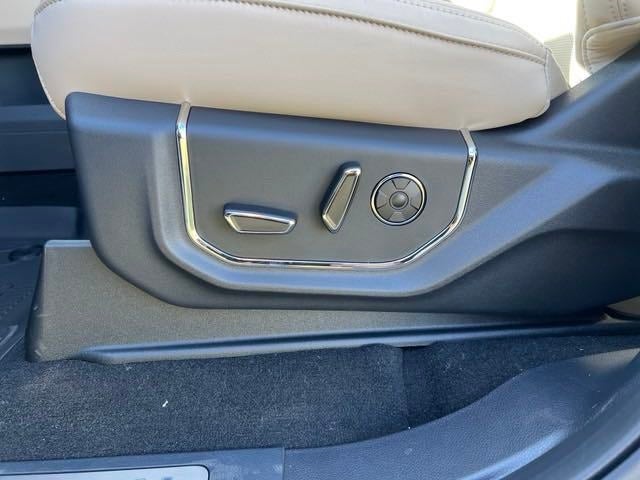 2024 Ford Expedition Max Platinum