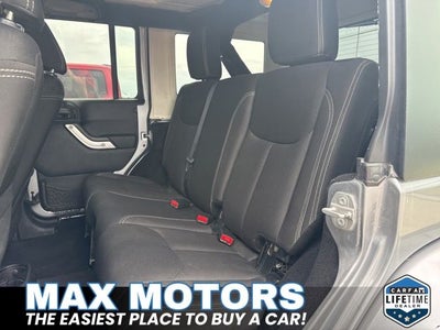 2016 Jeep Wrangler Unlimited Sahara