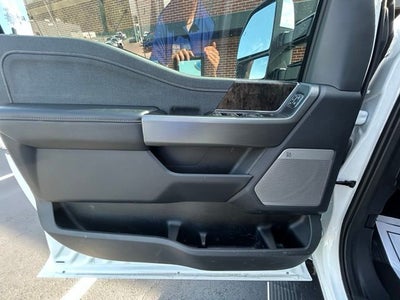 2025 Ford F-350SD Lariat DRW
