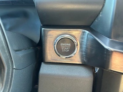 2025 Ford F-350SD Lariat DRW