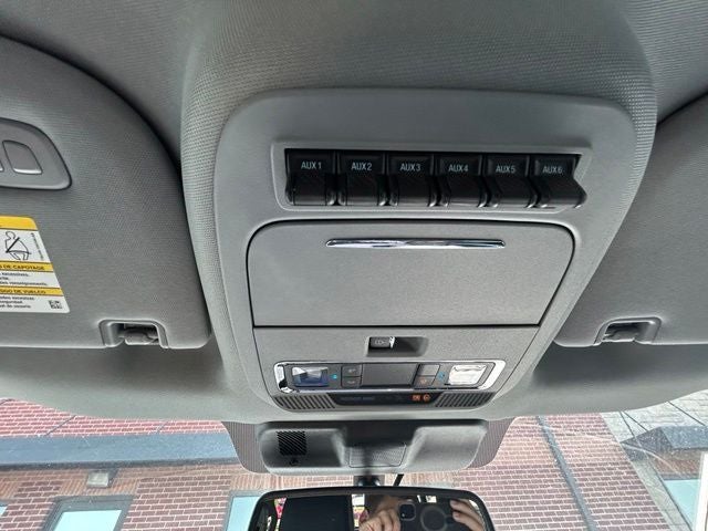 2025 Ford F-350SD Lariat DRW