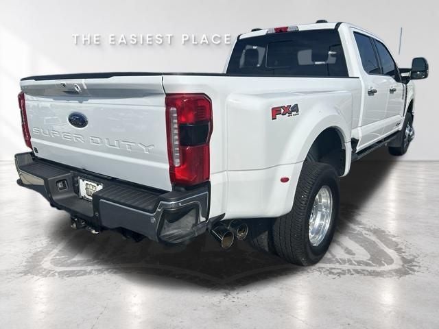 2025 Ford F-350SD Lariat DRW