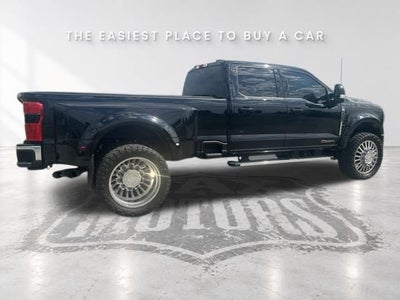 2026 Ford F-450SD Lariat DRW