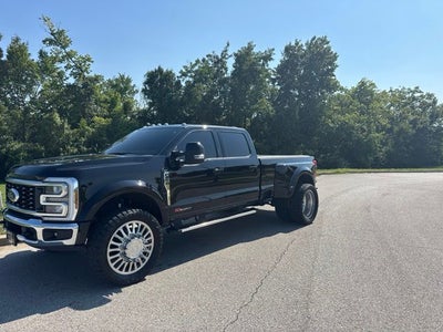 2026 Ford F-450SD Lariat DRW