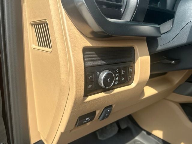 2026 Ford F-450SD Lariat DRW