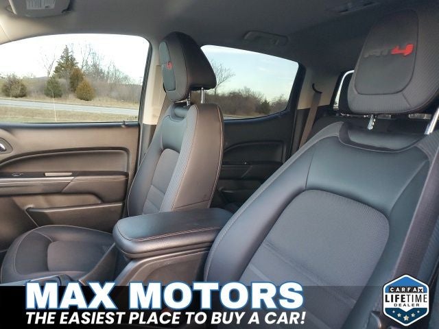 2022 GMC Canyon AT4 w/Cloth