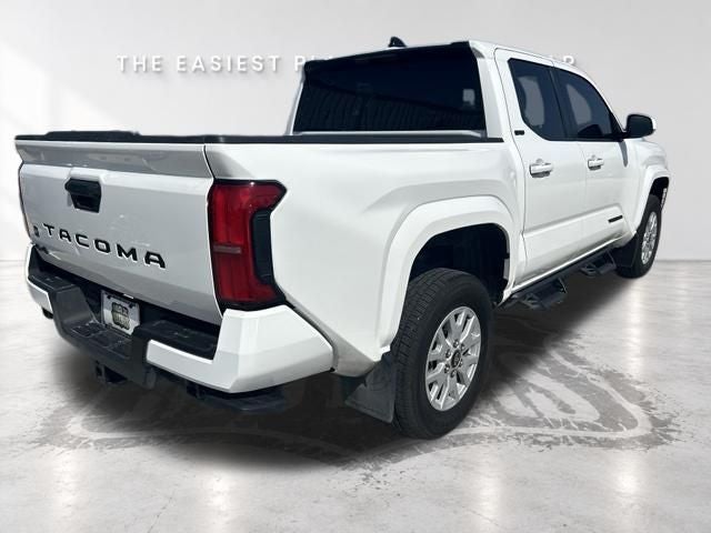 2026 Toyota Tacoma SR5 4WD