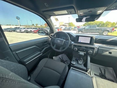 2026 Toyota Tacoma SR5 4WD