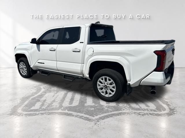 2026 Toyota Tacoma SR5 4WD